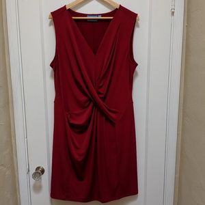 Simply Vera/ Vera Wang | Red twist front dress